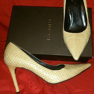 Gucci  heels